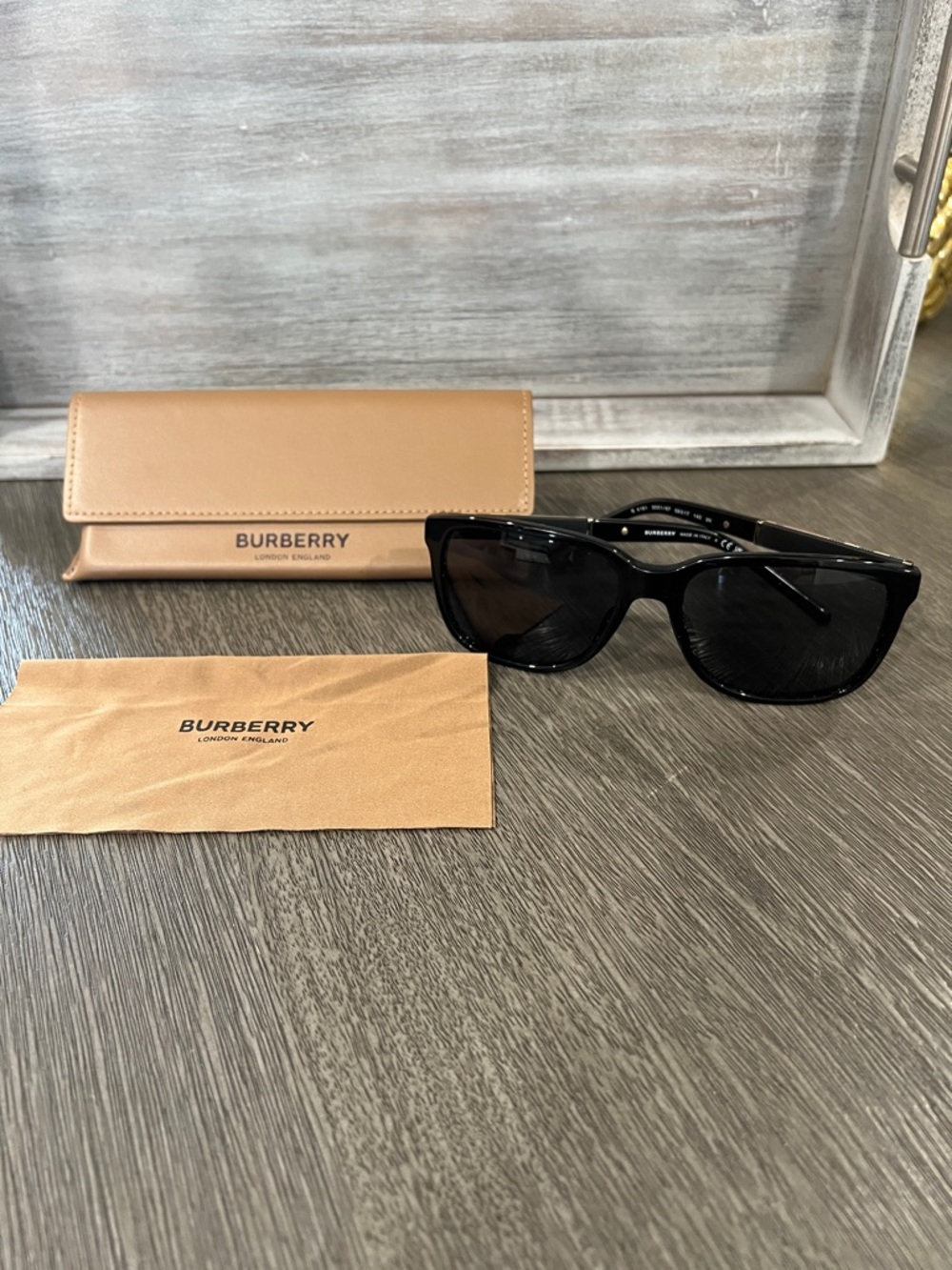 Burberry Black Sunglasses with Beige Case